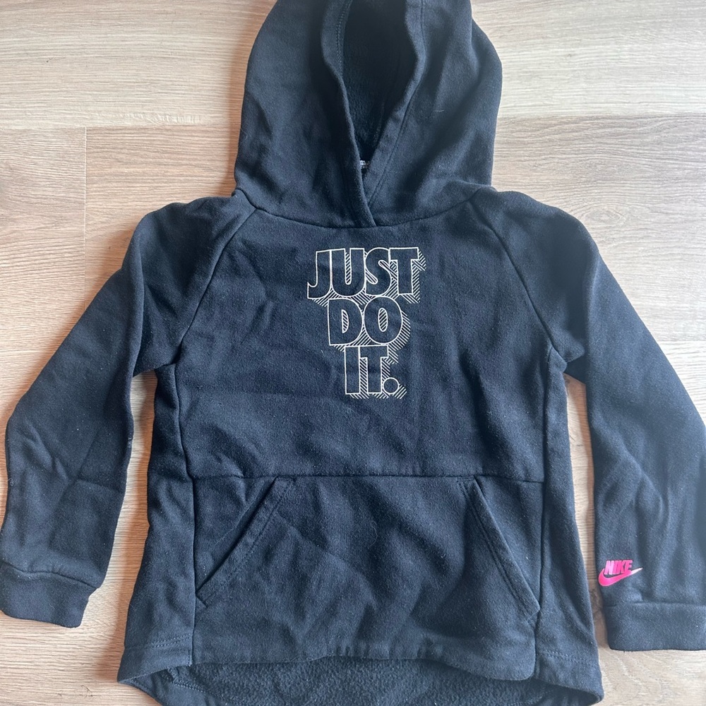 Nike Kids' Black 'Just Do It.' Hooded Pullover